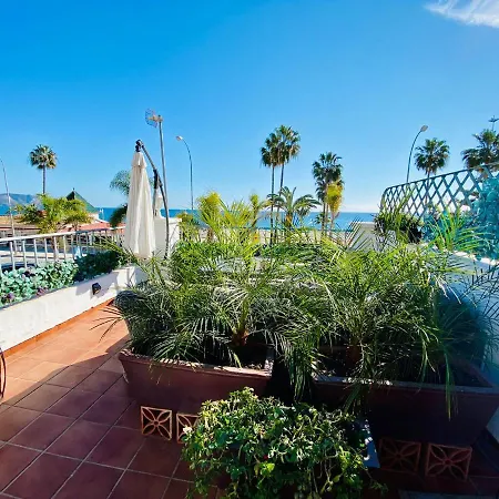 En Primera Linea De Playa Apartment *