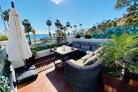 En Primera Linea De Playa * Nerja